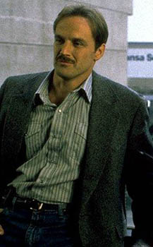 Michael Bowen